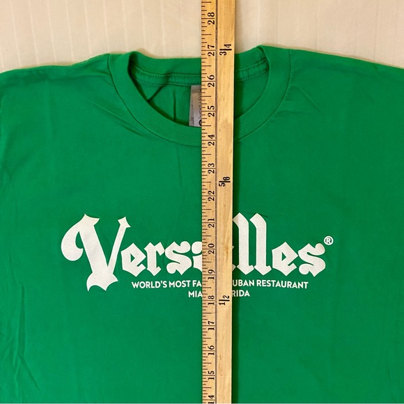Versailles World Famous Cuban Restaurant Miami FL sz M 🔱 - Picture 3 of 10